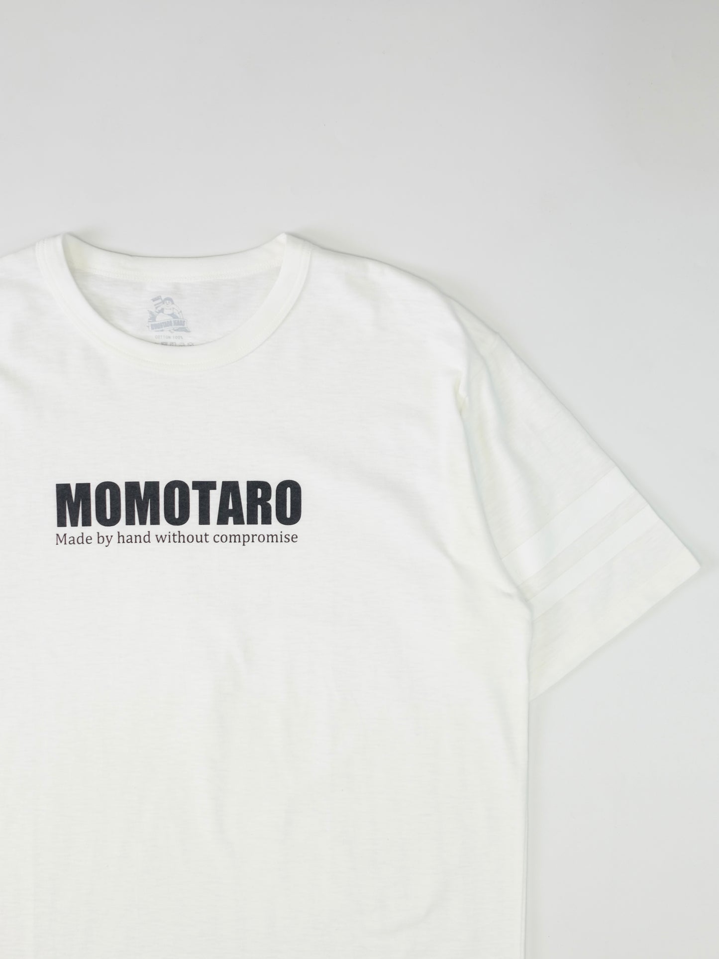 Momotaro 07-090 Going To Battle Tshirt White