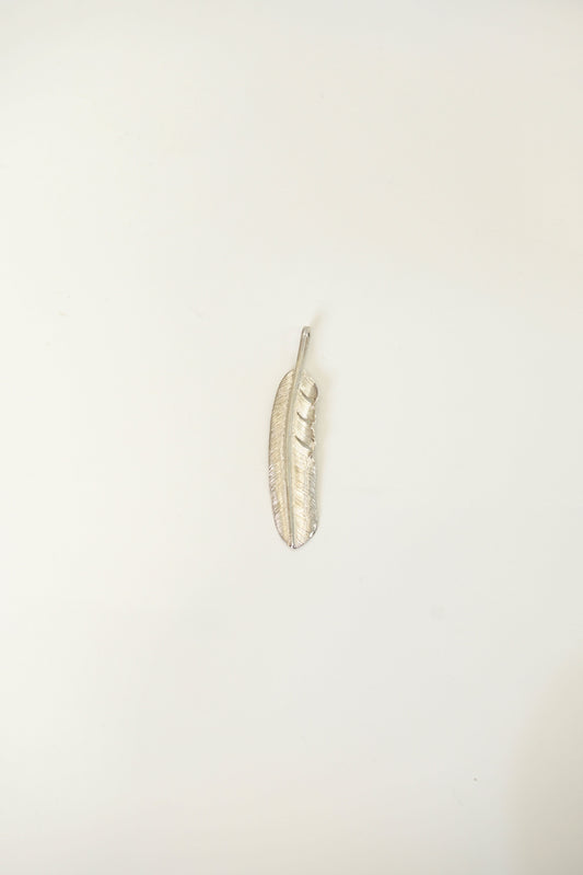 First Arrows Feather Pendant P-001R