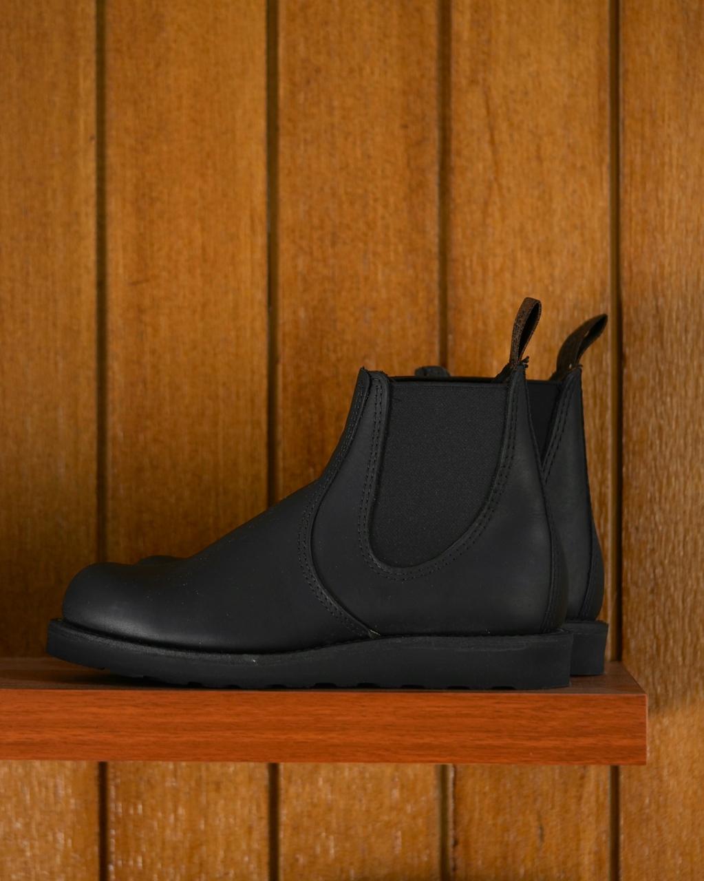 Red Wing Shoes 3194 Classic Chelsea Black Harness