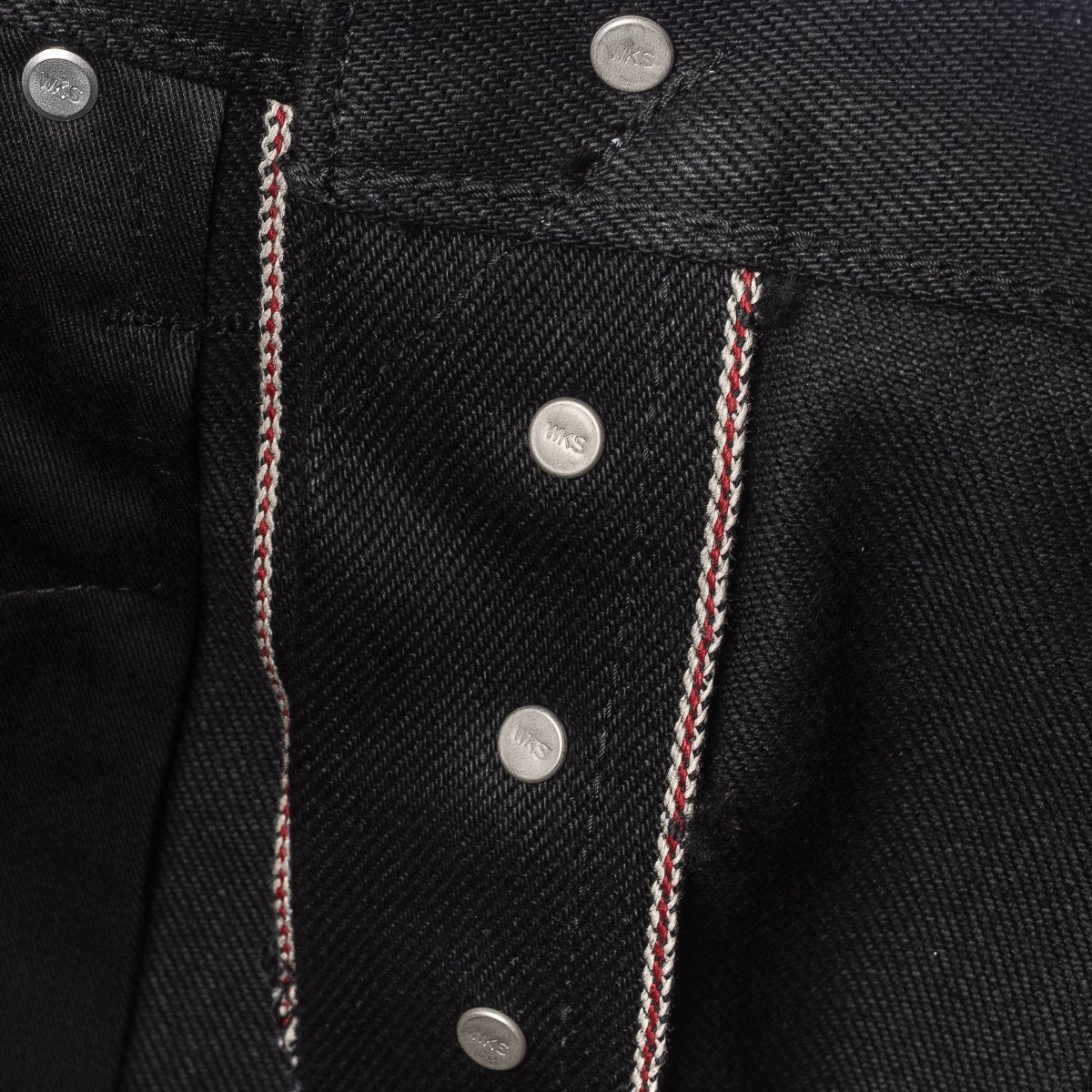 Iron Heart 555 XHS 25 oz Black Black Selvedge Denim