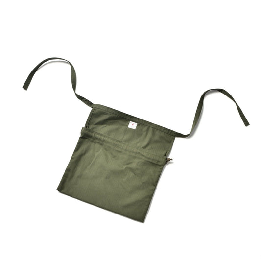 RED CROSS APRON BAG OLIVE MA20006